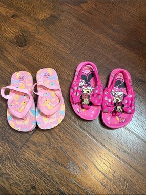 NWOT Disney Pink Minnie Toddler Sandals & Mermaid Flip Flops